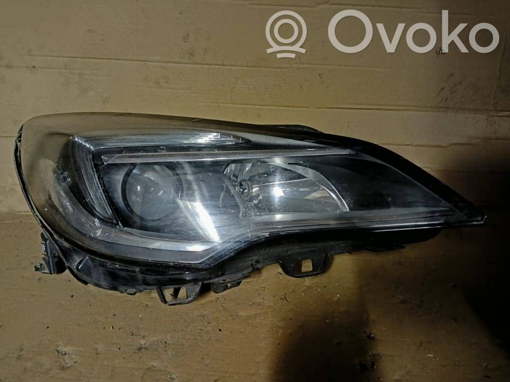 Opel Astra K Phare frontale 