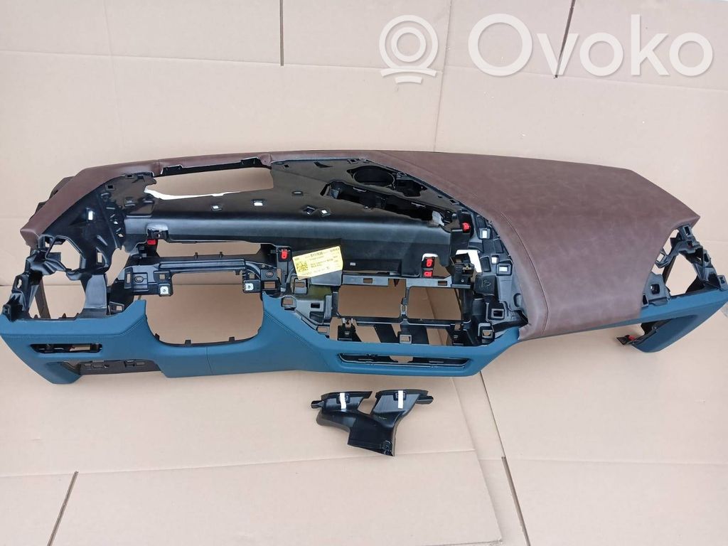 BMW XM Panelė 