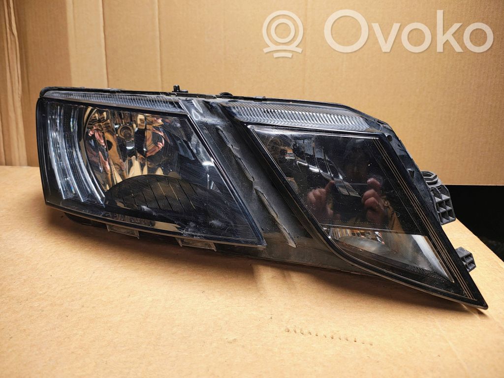 Skoda Octavia Mk3 (5E) Headlight/headlamp 