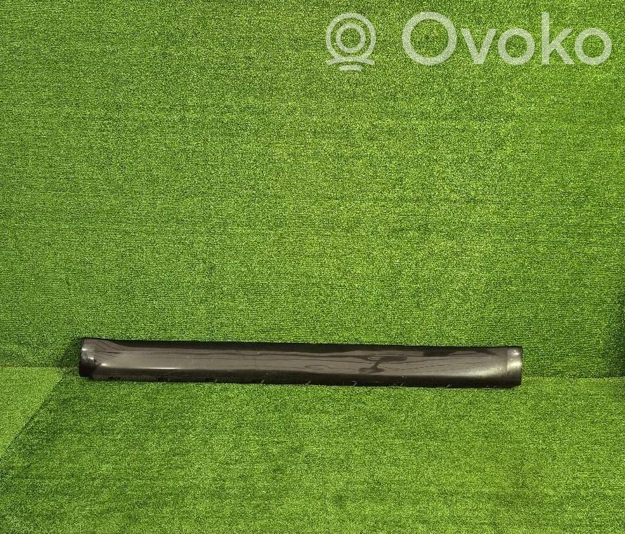 Skoda Yeti (5L) Listwa progowa przednia / nakładka 