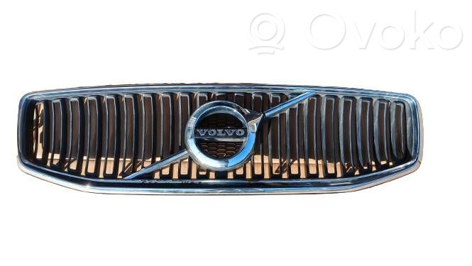 Volvo V60 Maskownica / Grill / Atrapa górna chłodnicy 