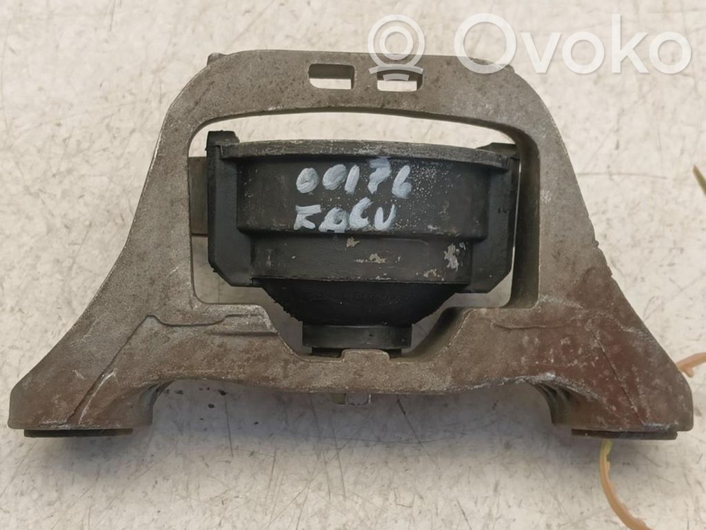 Engine mounting bracket   22414
