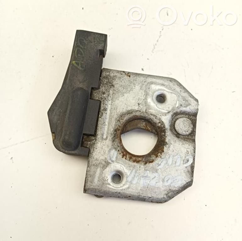 Tie down hook / loop   500650106