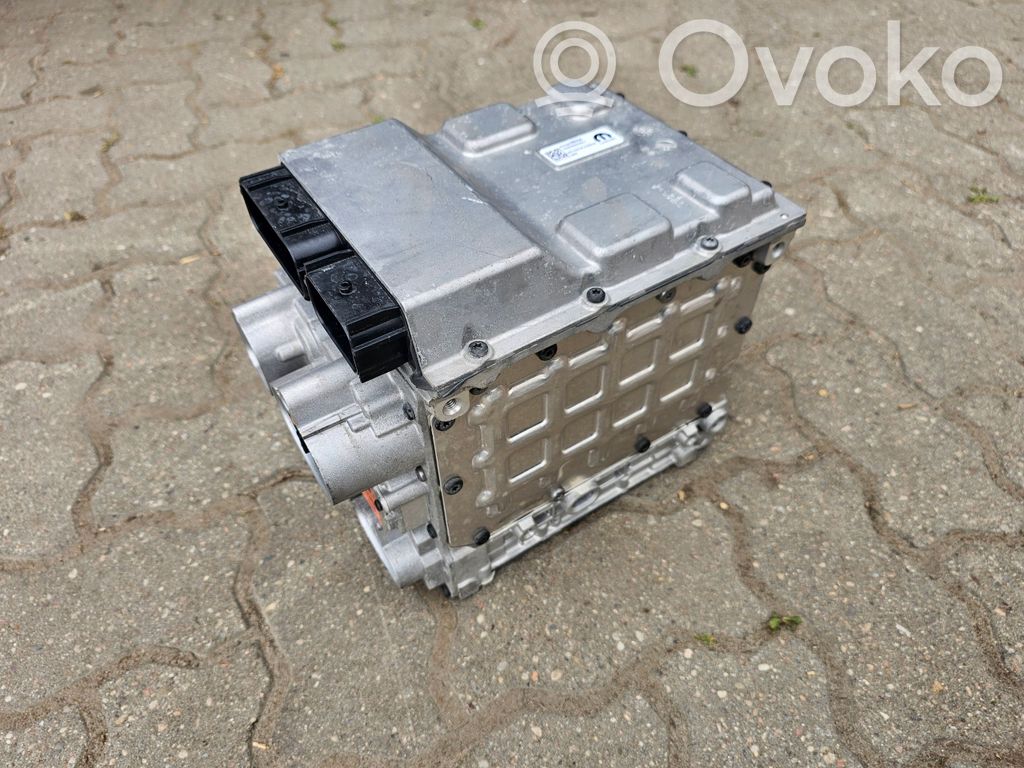 Battery control module   P05185282AA