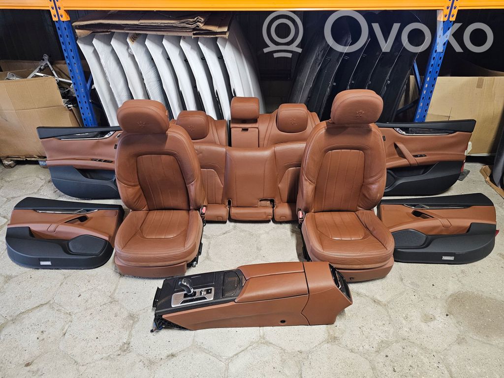 Juego interior