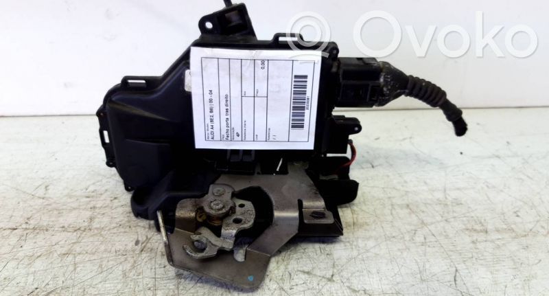 Audi A4 S4 B6 8E 8H Zamek drzwi tylnych 