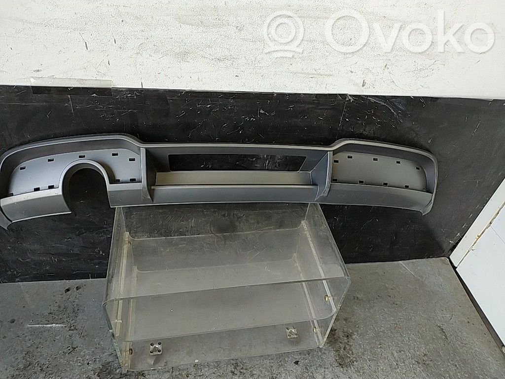 Parachoques delantero   8V3807521P,TRASEIRO