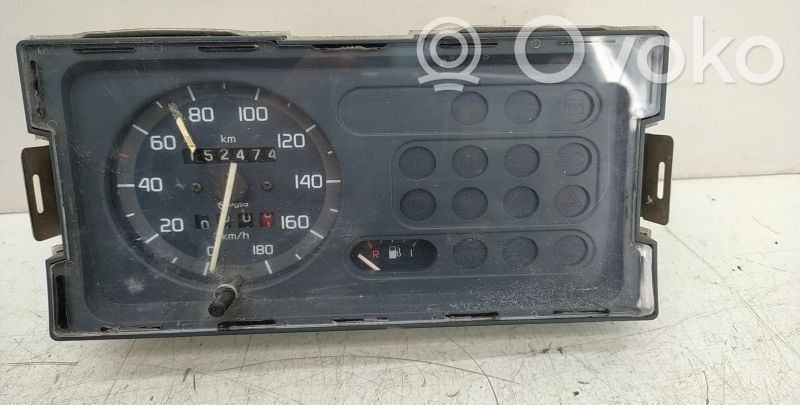 Speedometer (instrument cluster)   196826