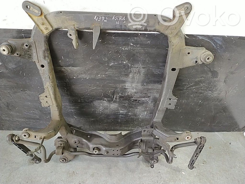 Opel Astra H Bastidor delantero 