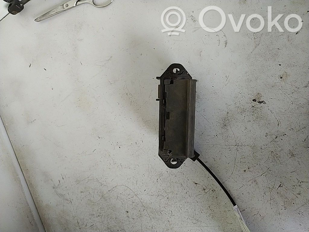 Engine bonnet/hood lock/latch loop/hook
