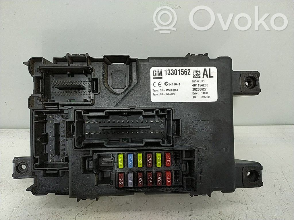 Opel Corsa D Unidad de control SAM 