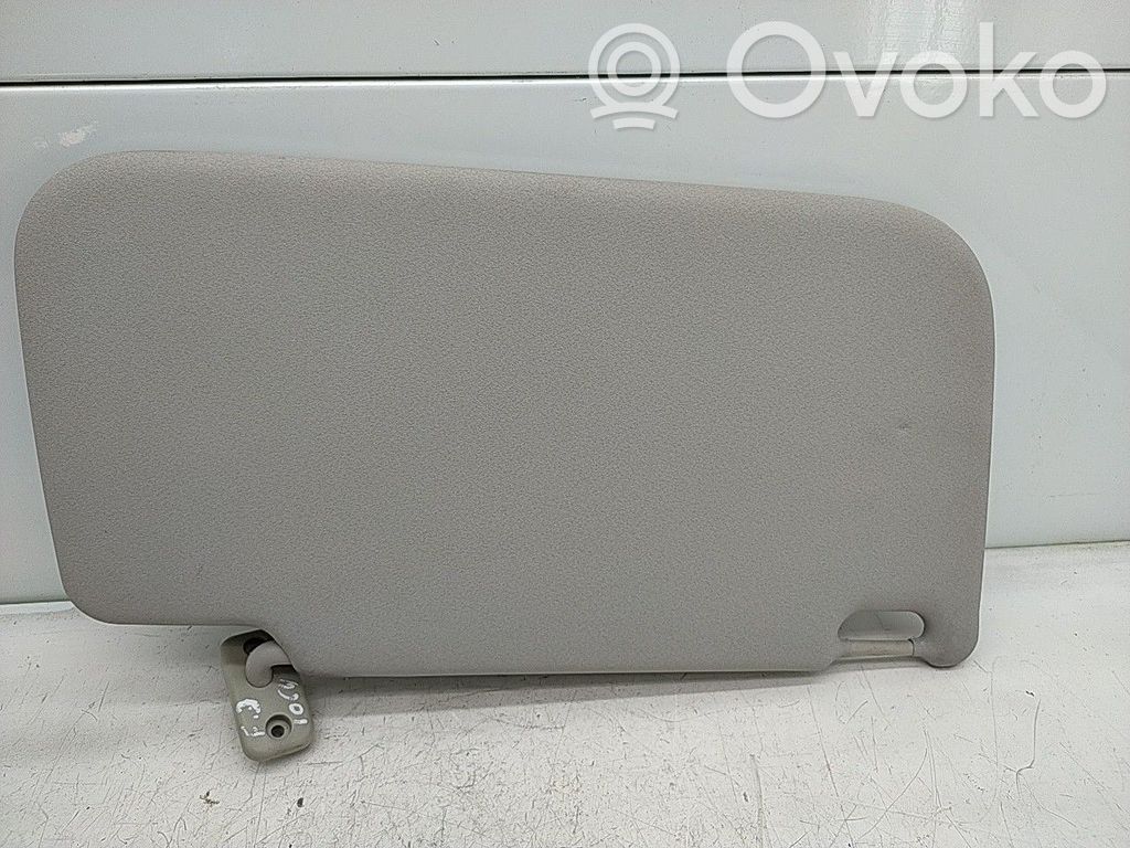 Sun visor