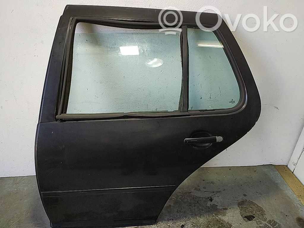 Volkswagen Golf IV Rear door 