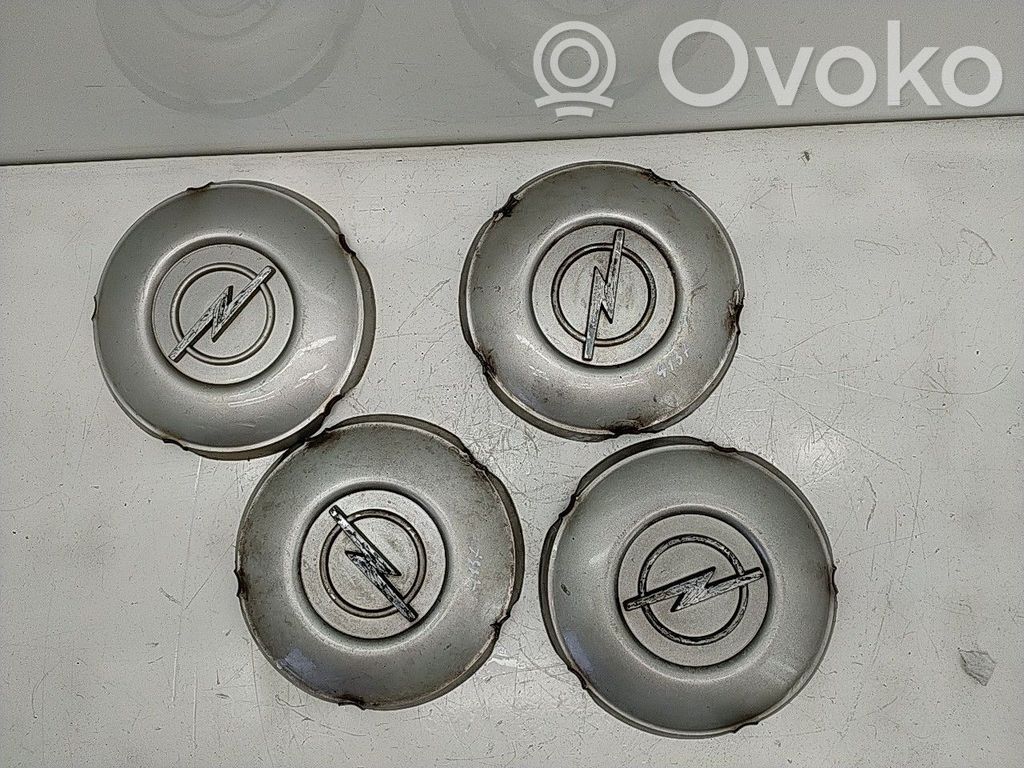 Opel Movano A Alkuperäinen pölykapseli 