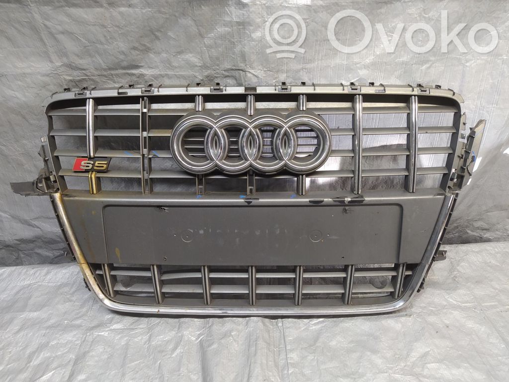 Audi A5 8T 8F Maskownica / Grill / Atrapa górna chłodnicy 