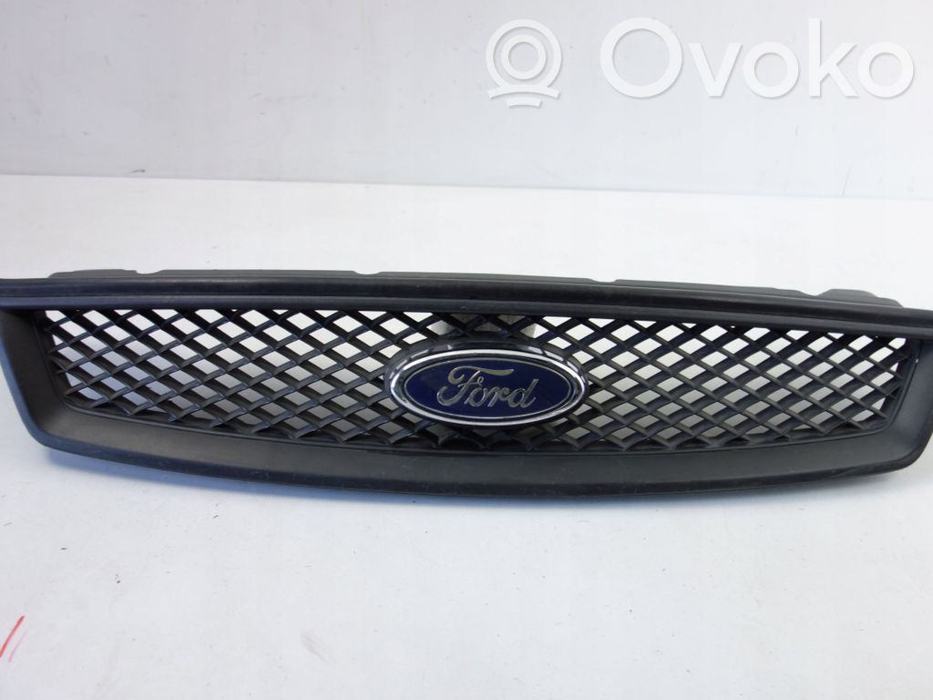 Ford Focus Grotelės priekinės 