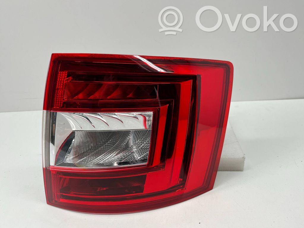 Skoda Octavia Mk3 (5E) Lampă spate în caroserie 