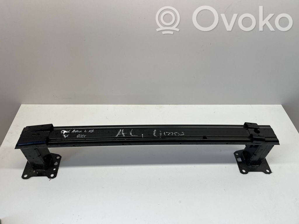 Opel Astra L Galinis sustiprinimas bamperio 