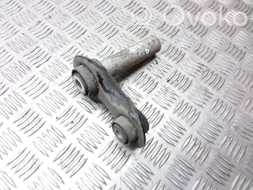Rear control arm