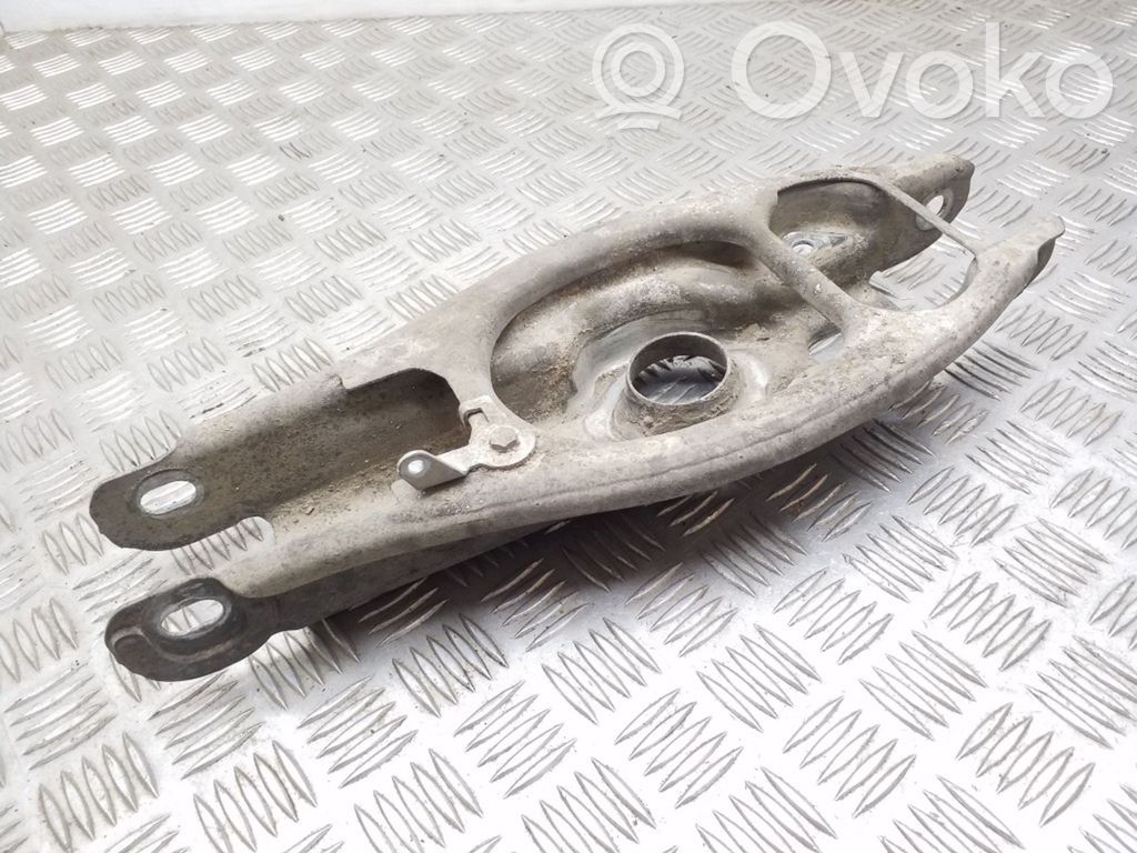 Rear upper control arm/wishbone