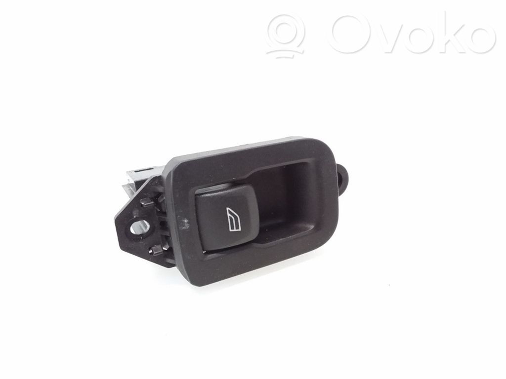 Electric window control switch   31272013,09W424