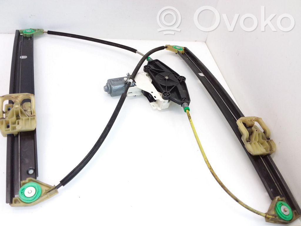 Audi A4 S4 B8 8K Elektryczny podnośnik szyby drzwi przednich 
