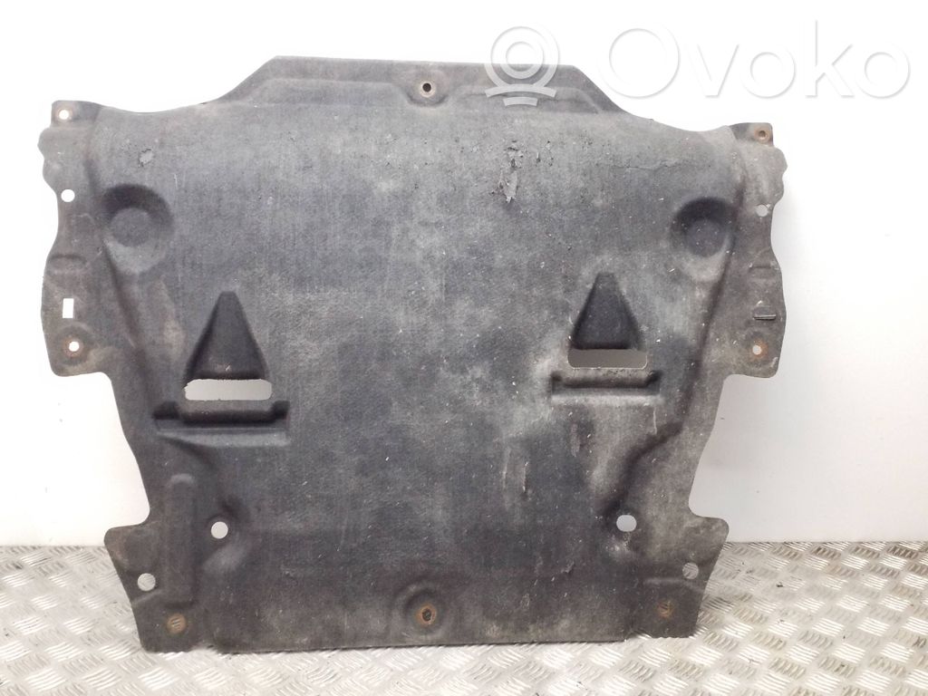 Volvo XC60 Engine splash shield/under tray 