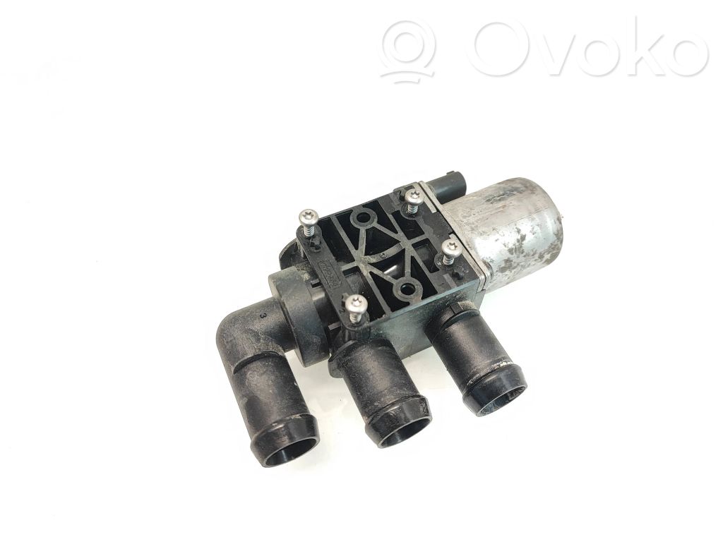 BMW 5 G30 G31 G38 Pompa cyrkulacji / obiegu wody 