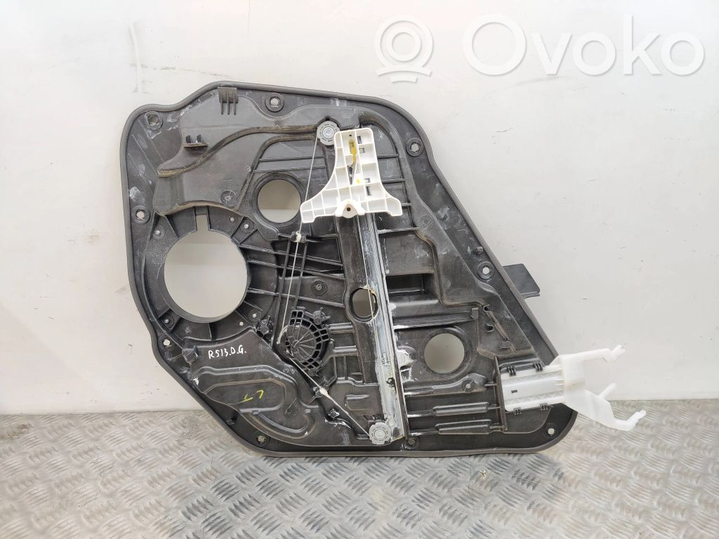 KIA Ceed Mecanismo para subir la puerta trasera sin motor 