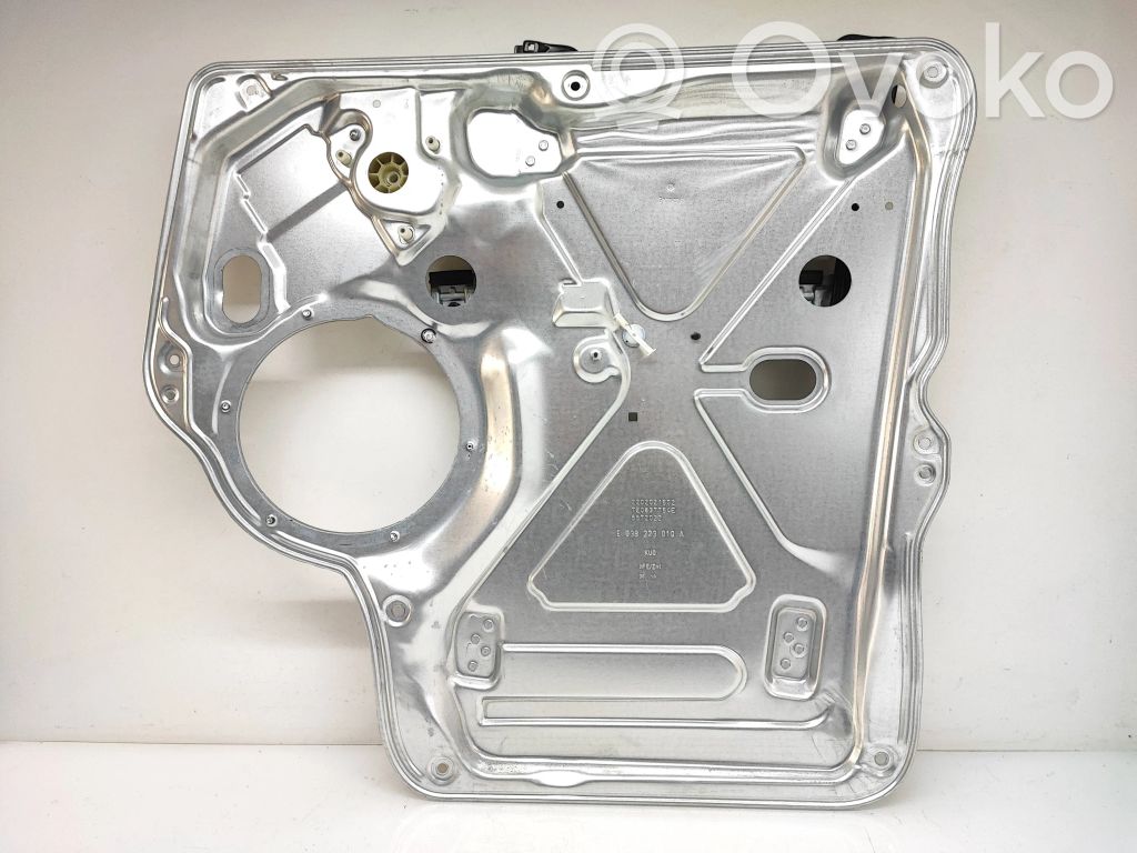 Volkswagen Transporter - Caravelle T5 Front window lifting mechanism without motor 
