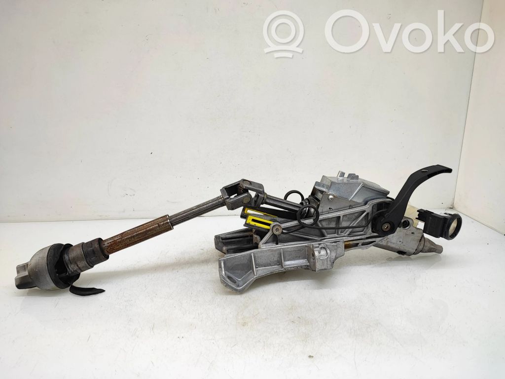 Ford Focus Steering wheel axle 