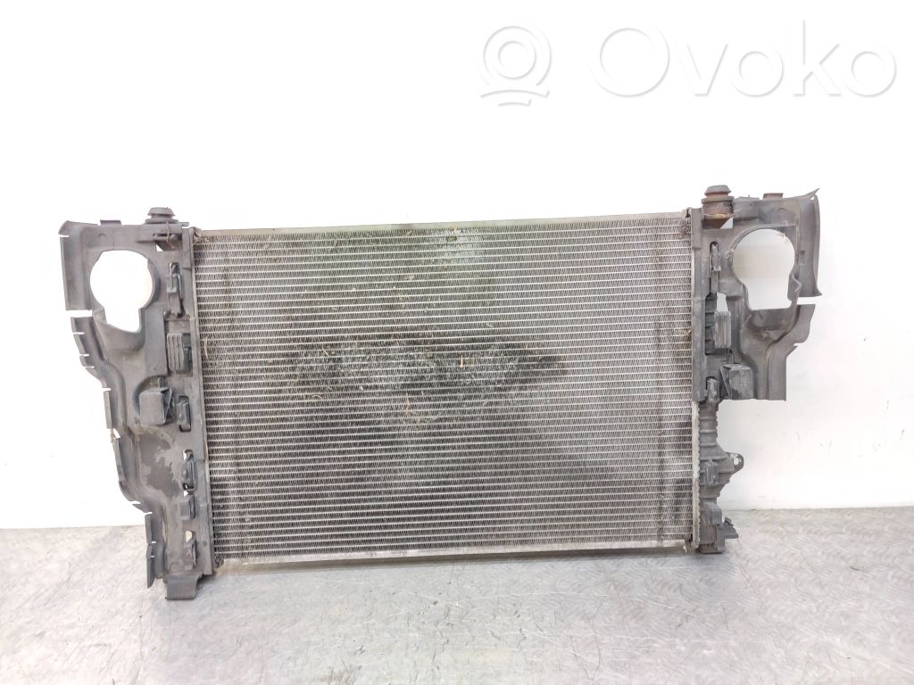Volvo V60 Aušinimo skysčio radiatorius 