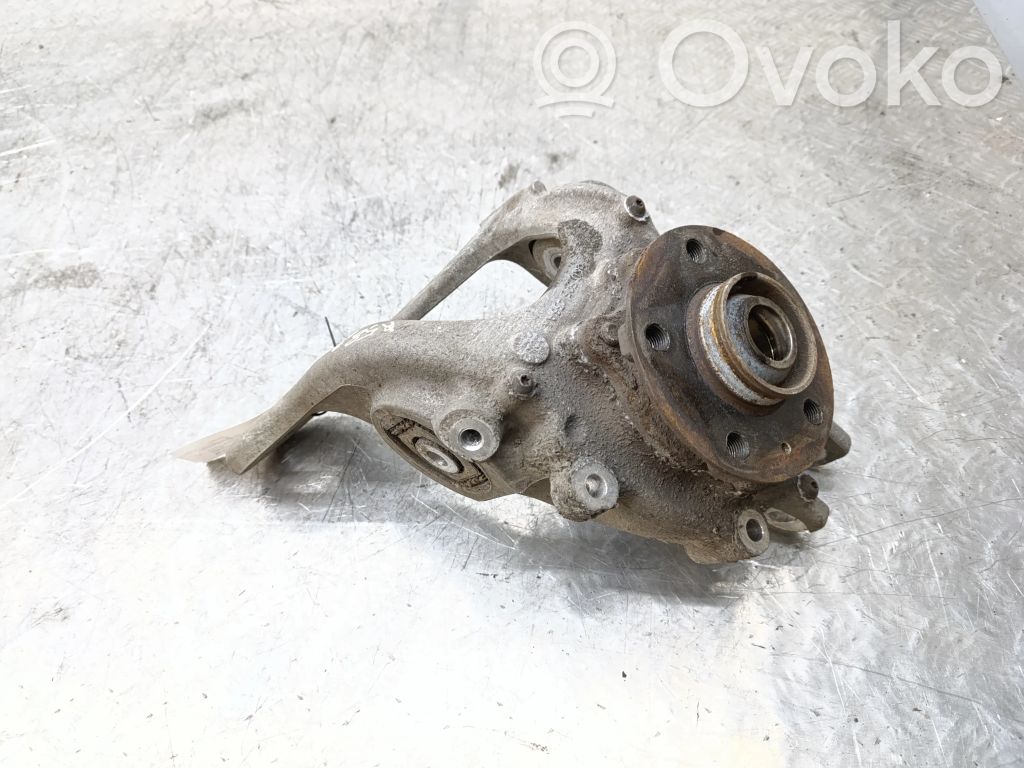 Audi A4 S4 B8 8K Zwrotnica koła tylnego 