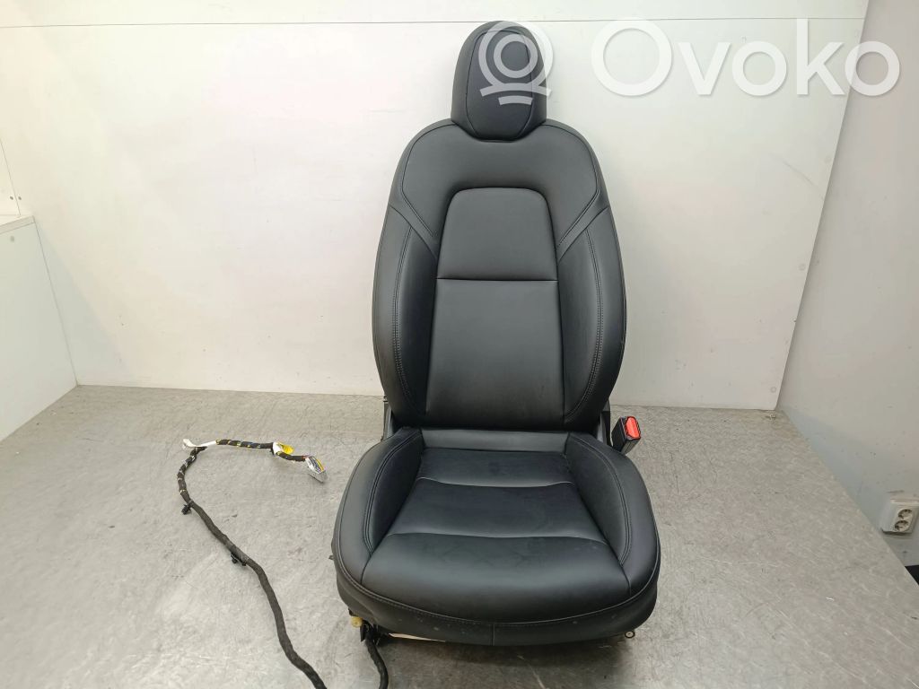 Tesla Model Y Front passenger seat 