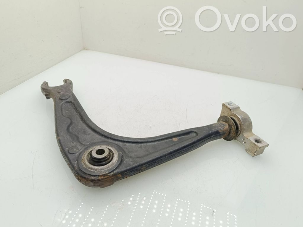 Peugeot 508 Front lower control arm/wishbone 