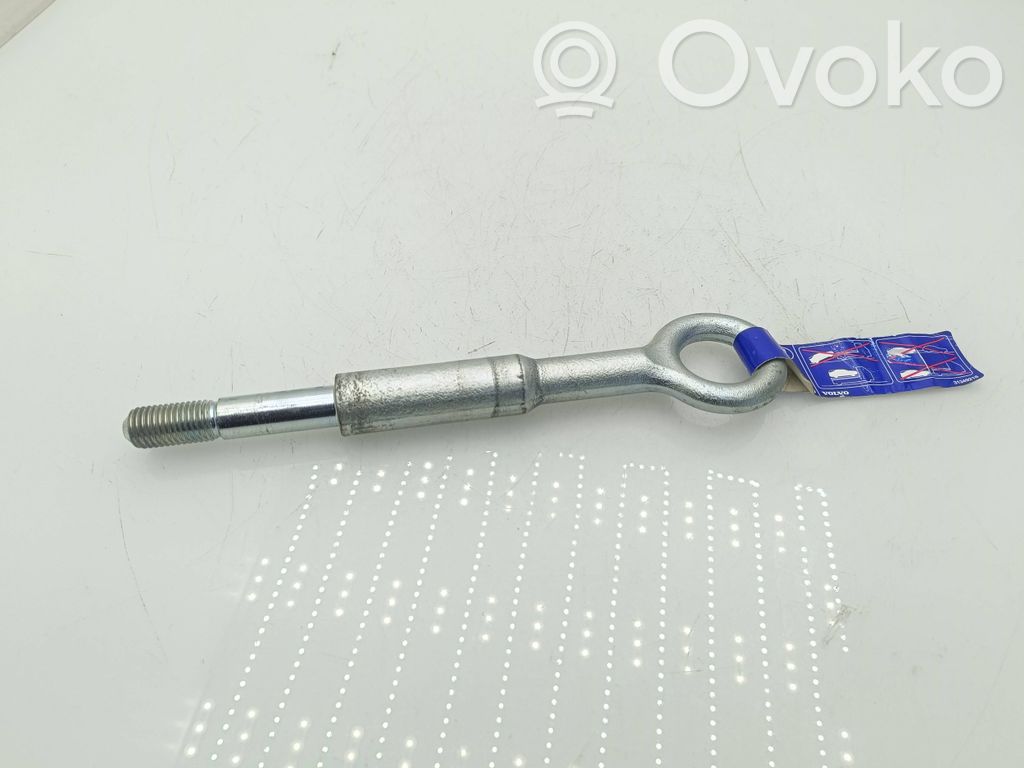Volvo V60 Anillo de remolque 