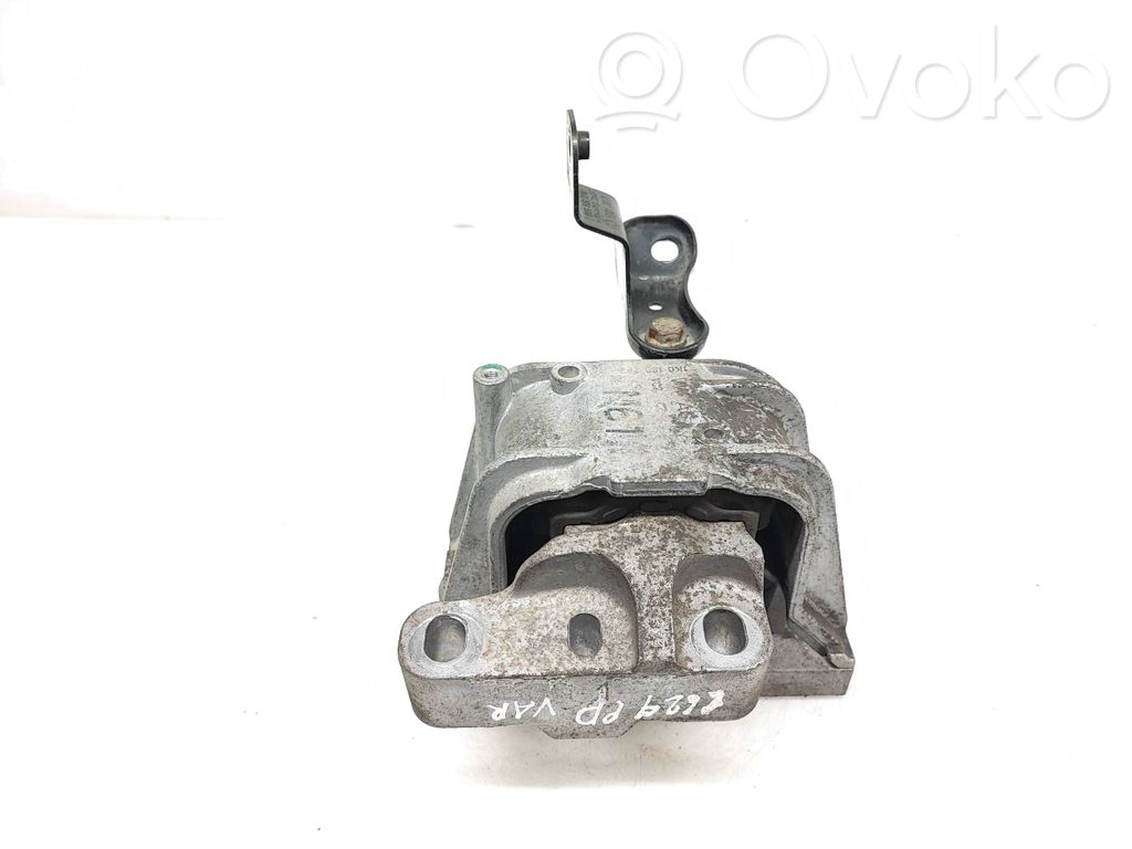 Skoda Yeti (5L) Engine mount bracket 