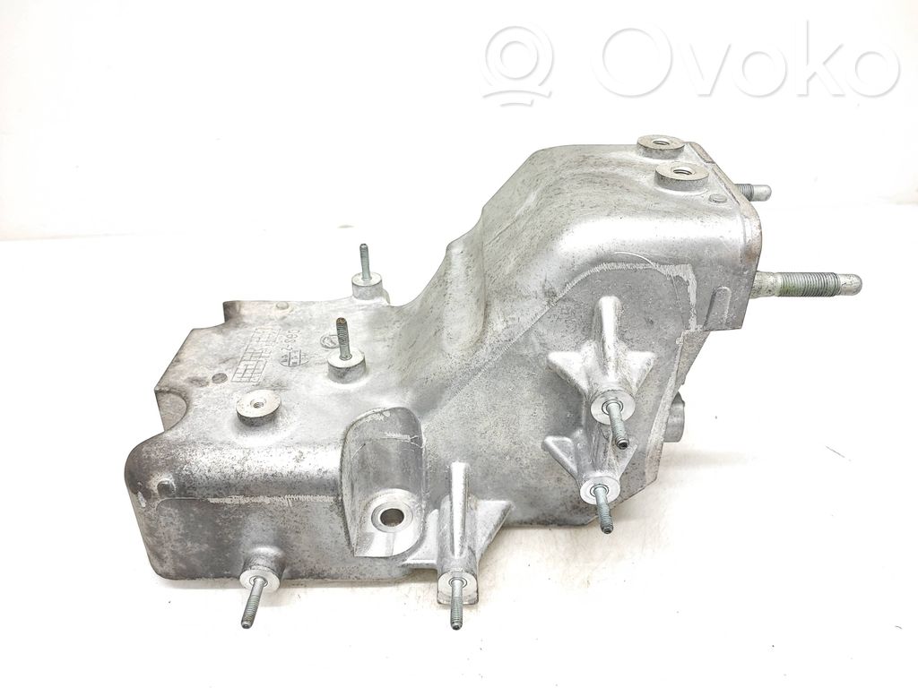 Engine mounting bracket