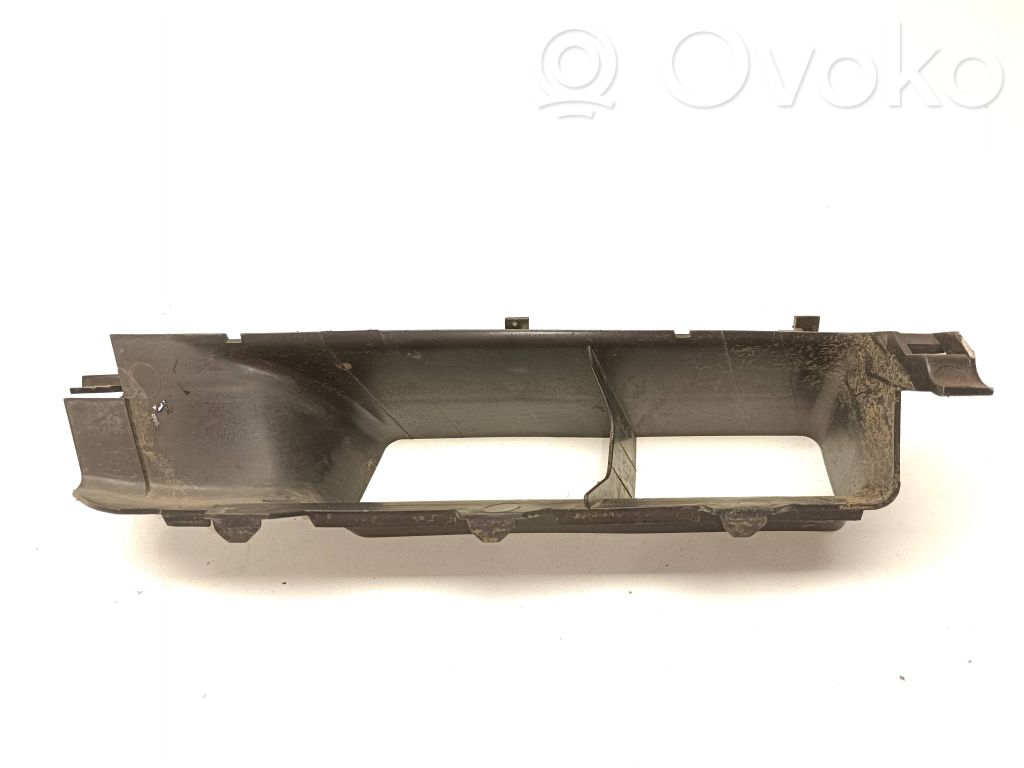 Volkswagen Tiguan Wlot / Kanał powietrza intercoolera 