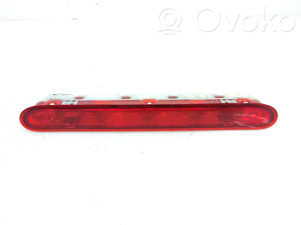 Third/center stoplight   9811325980,W123320,1340120