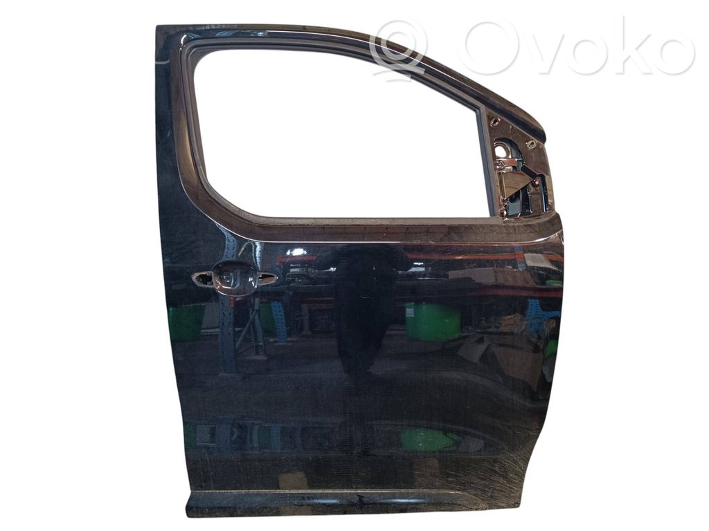 Opel Vivaro Дверь 