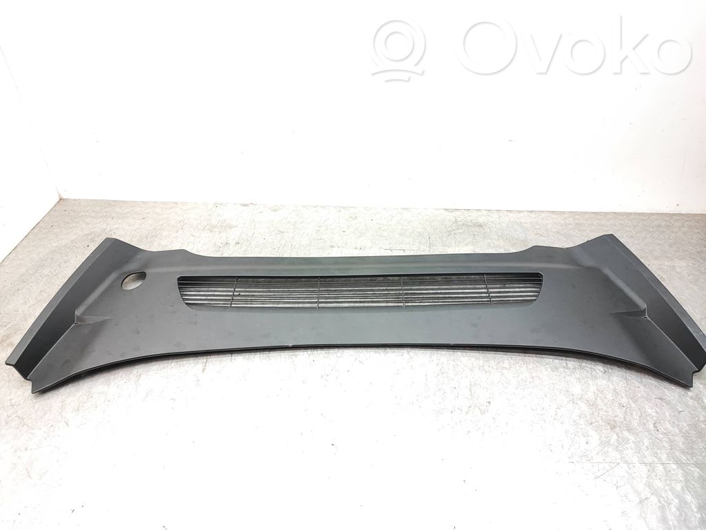 Tesla Model Y Pyyhinkoneiston lista 
