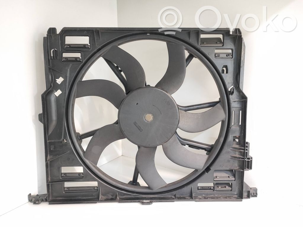 BMW 5 F10 F11 Elektryczny wentylator chłodnicy 