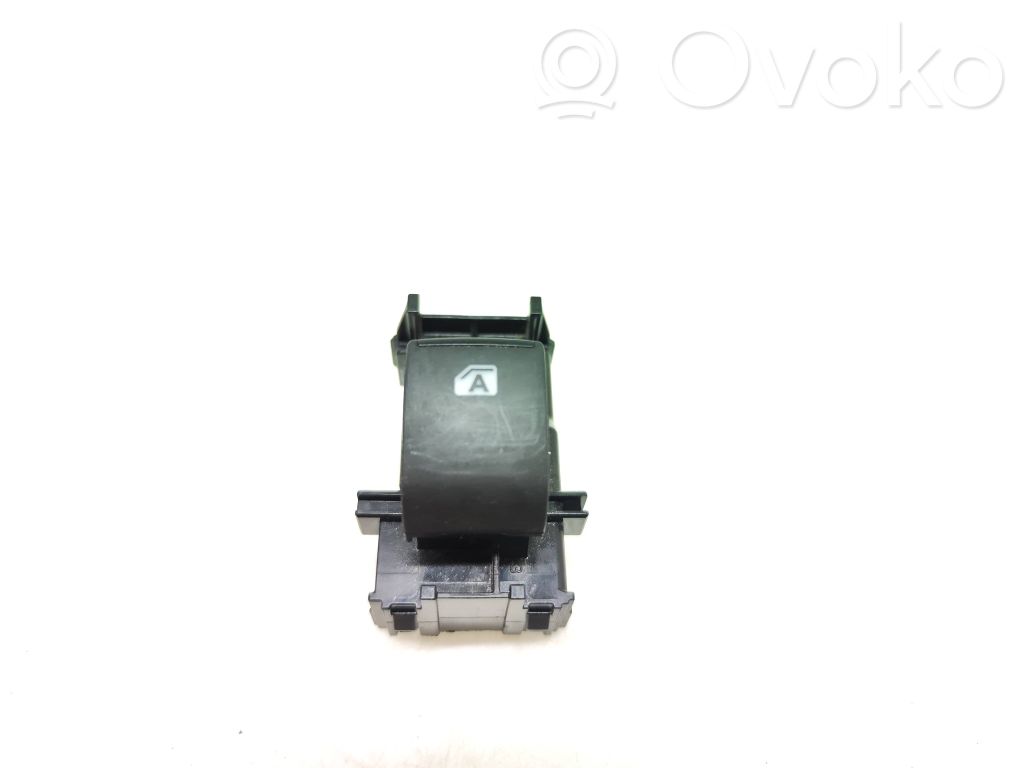 Toyota Prius (XW50) Electric window control switch 
