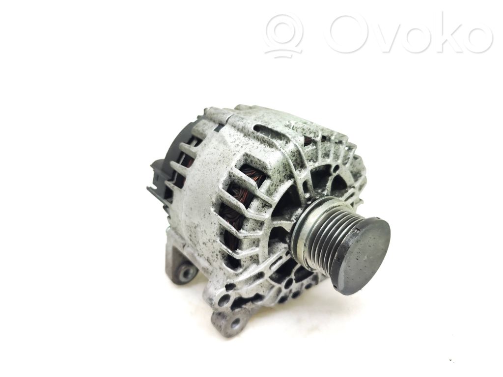 Volkswagen Transporter - Caravelle T5 Alternador 