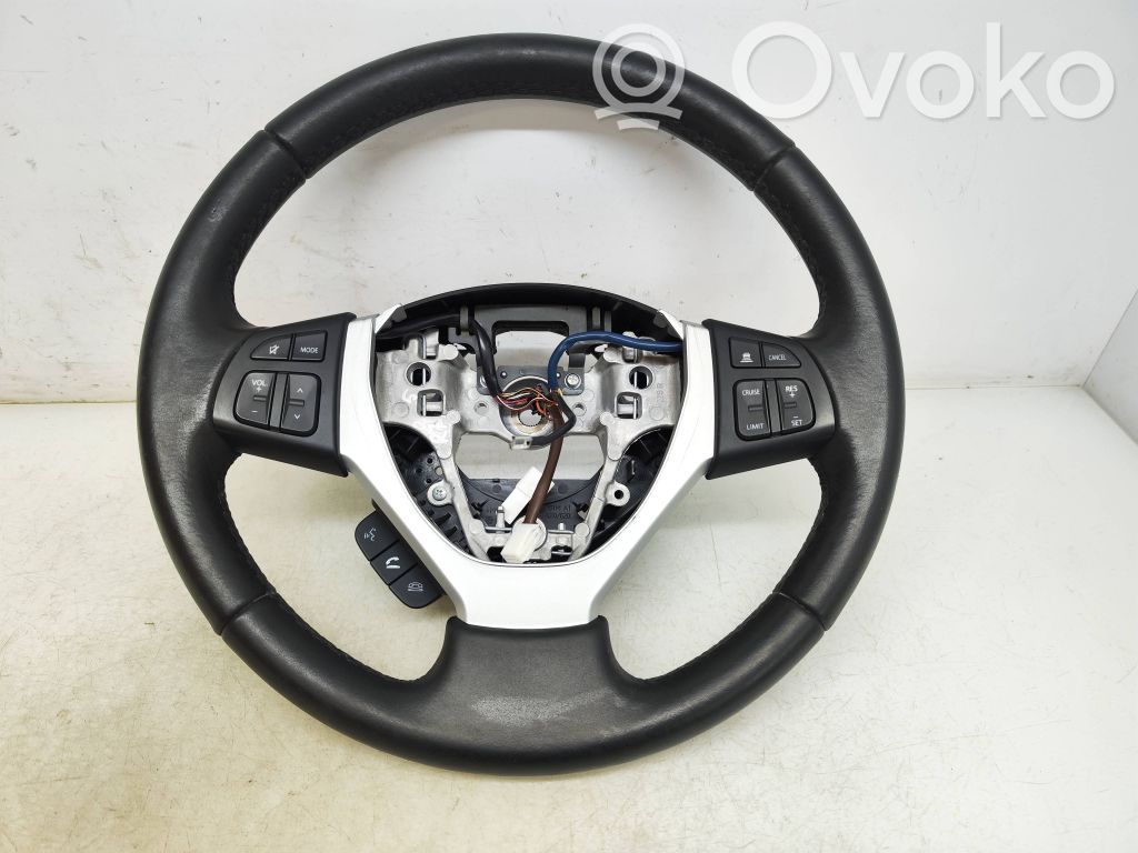Suzuki Vitara (LY) Volante 