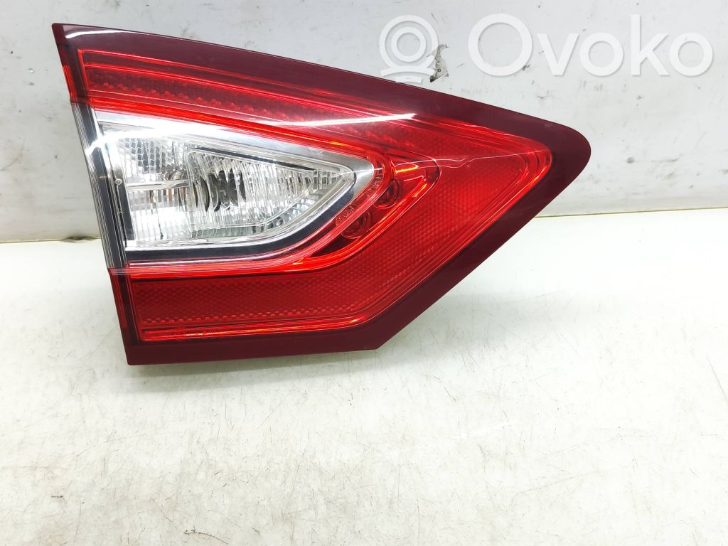 Ford Mondeo MK V Lampy tylnej klapy bagażnika 