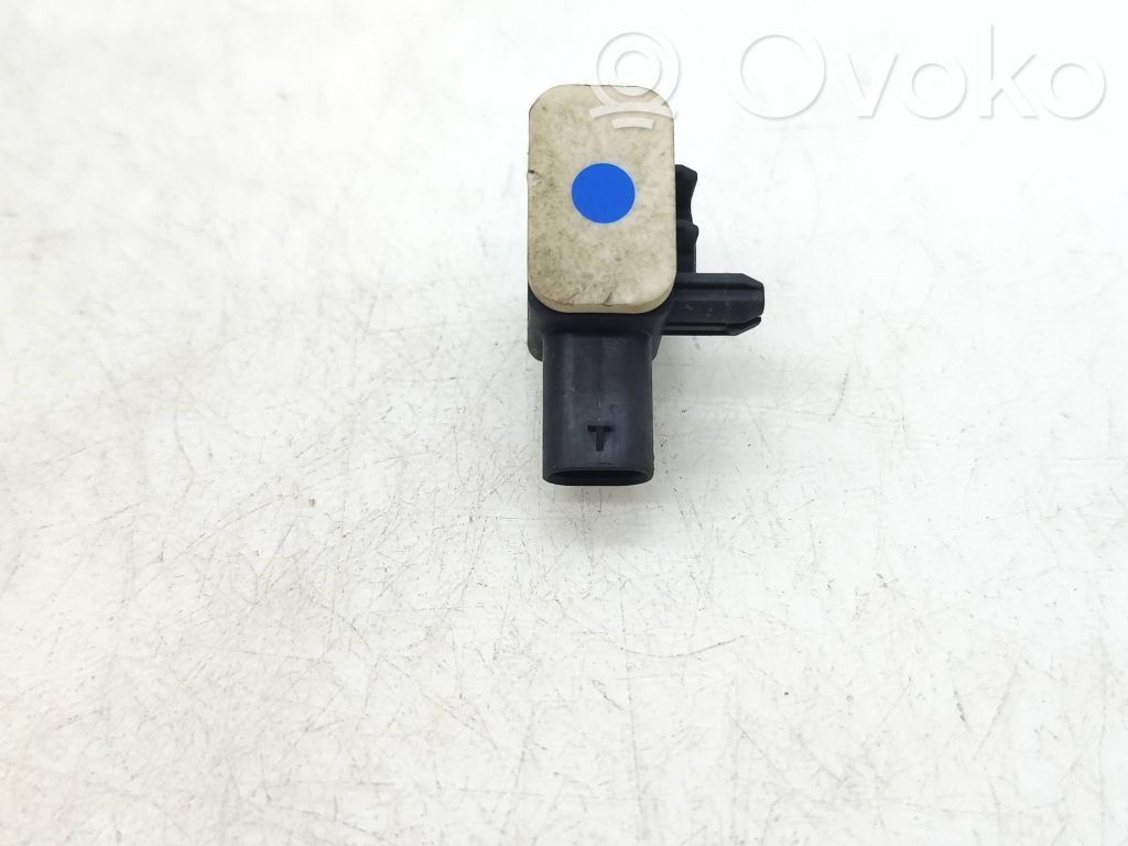 Porsche Cayenne (92A) Airbagsensor Crashsensor Drucksensor 