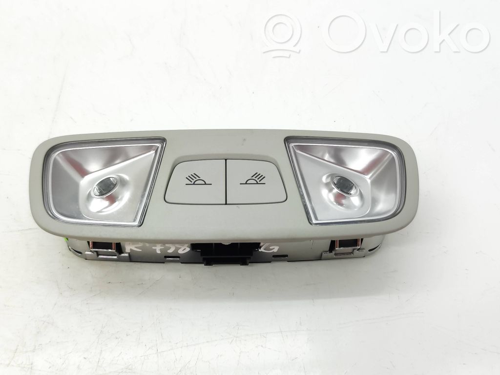 Audi A3 S3 8V Luz del asiento trasero 