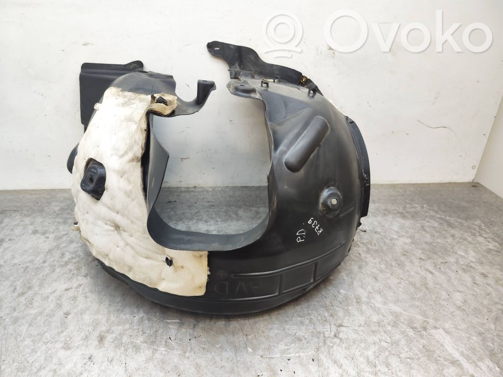 Toyota Proace Apakšspārns 